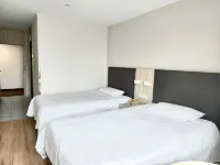 Aizhu Hotel (Rudong Wenfeng Great World)