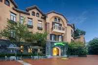 Eteem Resort Hotel Hotel di Distrik Nanchuan