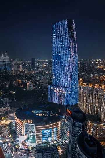 르네상스 상하이 중산 파크 호텔