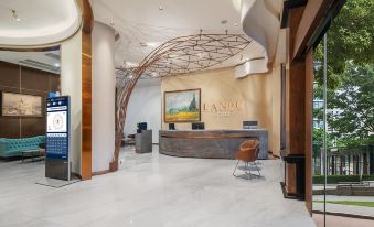 Lanuo Hotel (Chaozhou Ancient City People’s Square Store)