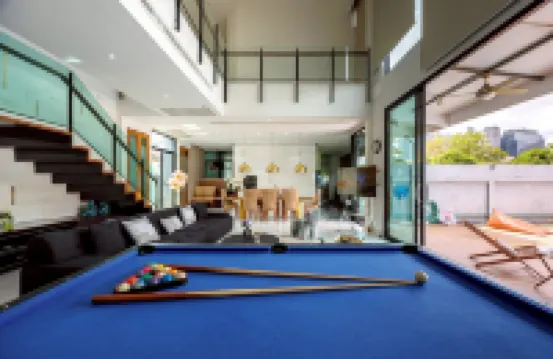 Luxury five-room pool villa