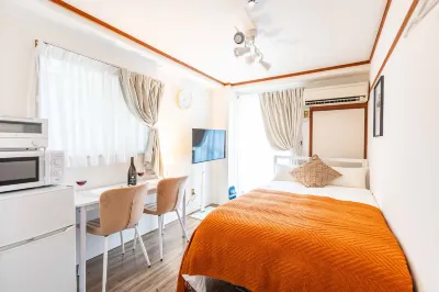 Esterrace Osaka West Hotele w: Nishiyodogawa Ward