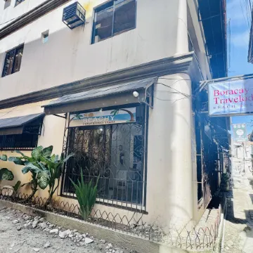 Boracay Travelodge Beach Resort