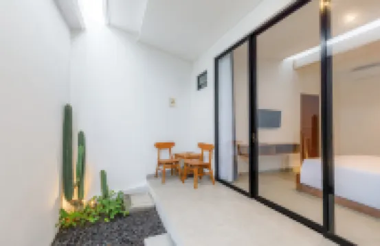 Famiglie Guest House Hotels near Tanah Lot