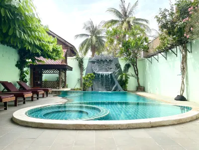 โรงแรมเสียมเรียบ ริเวอร์ไซด์ โรงแรมใกล้ถนนร้านค้า (ถนนผับ)