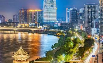 Vienna International Hotel (Zhuzhou Railway Station Central Square Branch)
