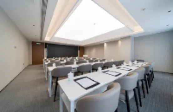 建設大廈酒店（貴陽噴水池太平路網紅街店）