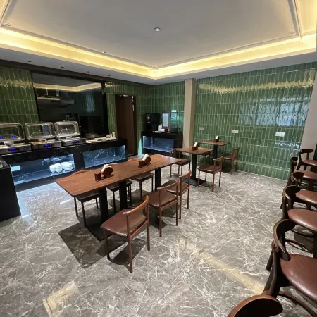 Qidian Hotel (Quanzhou Railway Station)