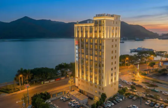 柏曼日光全景臻選酒店（汕尾二馬路美食街店）