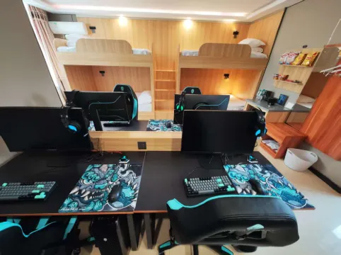 Thor E-sports Hotel (Near Chengde Mountain Resort)