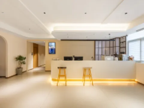 โรงแรมธีมกั๋วเถียน (มหาวิทยาลัยเจียงซู เจิ้นเจียง) โรงแรมในเจิ้นเจียง