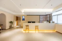 Guotian Theme Hotel (Zhenjiang Jiangsu University) Hotels in Zhenjiang