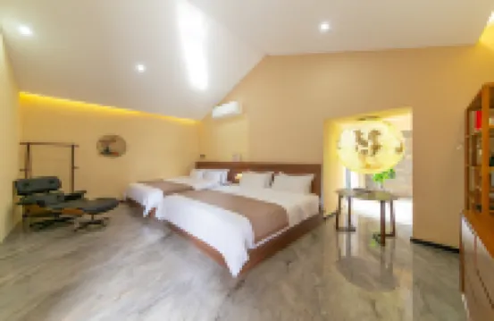 โฮมสเตย์ผู่หยิน (จัตุรัสหน้าสถานีรถไฟความเร็วสูง)