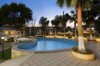 Dongjianghu Peninsula Holiday Inn - Pools