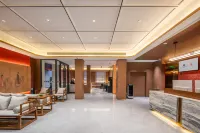 Ji Feng Hotel (Kaifeng Henan University Minglun Campus)