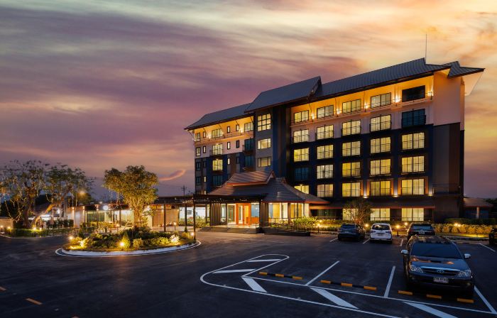 The Horizon Groove Hotel