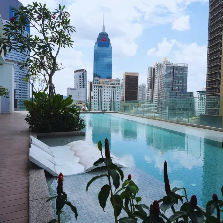 Quill Residences KLCC Luxury Suite  by Maju Inn Отели рядом с достопримечательностью «Торговый комплекс Pertama»