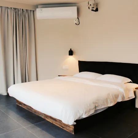YE Homestay