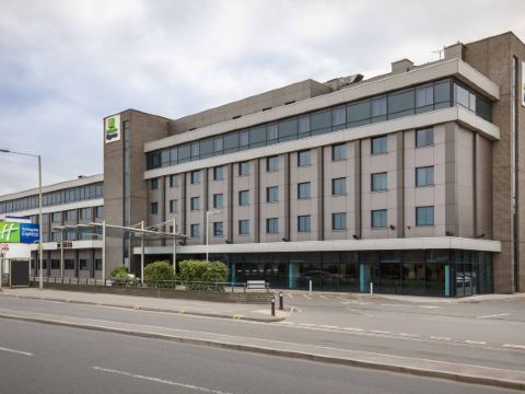 Holiday Inn Express LONDON - HEATHROW T5 by IHG