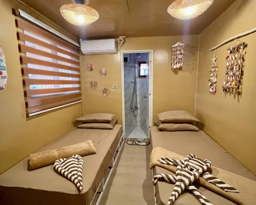 L Casa Hotels in Coron