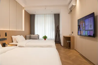 YULONGWAN HOTEL Hotel a 