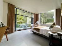 Shine Ye Homestay