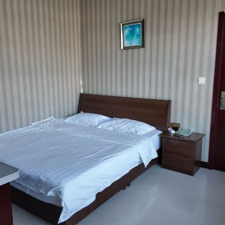 Shangdu Home Express Hotel (Luwang Residential Area)