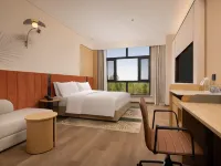 Hilton Garden Inn Jinghe County Hotels in Jinghe