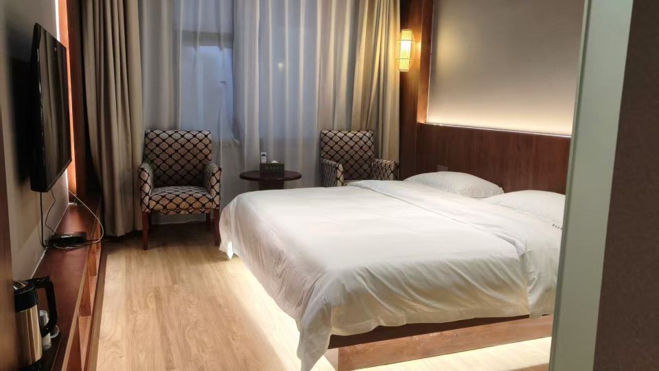 Jiuzhaigou Huazhiqing Homestay
