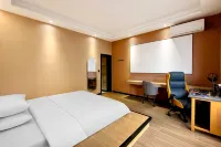 Yaxin E-Sports Hotel (Guangxi Modern Vocational College)