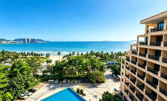 Golden Phoenix Sea View Hotel