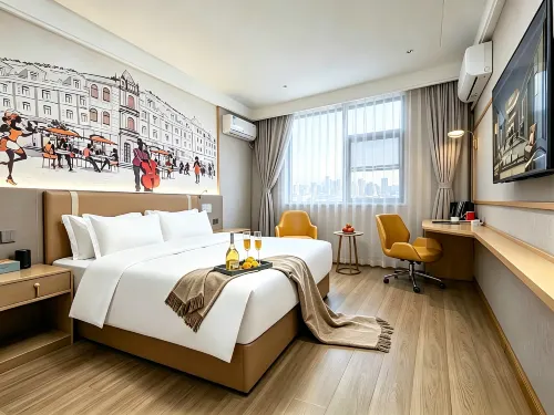 Weina Hotel (Tuanfeng Commercial Pedestrian Street)