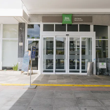 Ibis Styles Sao Paulo Barra Funda Отели рядом с достопримечательностью «Пердизес»