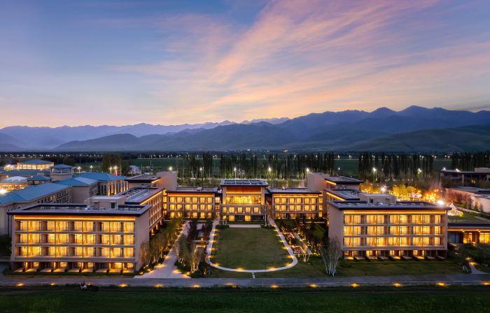 HOLIDAY INN EXPRESS NALATI