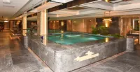 Baiyue Hotel - Pools