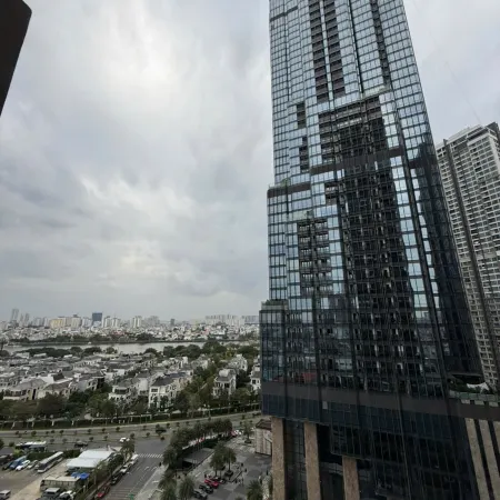 The Landmark Executive Suite - Vinhomes Park Отели рядом с достопримечательностью «Небоскреб Landmark 81»
