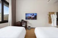 Longyuan Water World Resort Hotel - parking