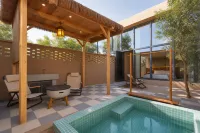 Hoshino Lake Island ULTRALUXE Boutique Resort Homestay - Pools