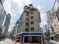 Hotel Jago Các khách sạn gần Ga Singil