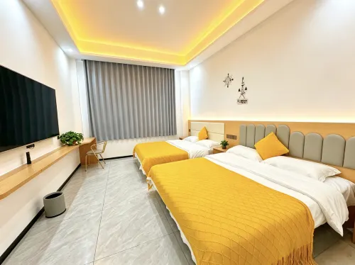 Yushe Homestay - ที่มีสระว่ายน้ำ