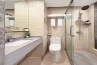 Gold and Silver Business Hotel Huaiji - Parkering