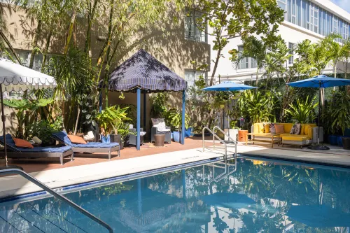 Riviera Hotel South Beach - สระว่ายน้ำบนดาดฟ้า