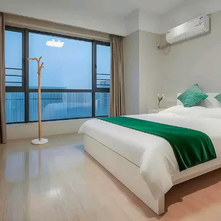 Xingang Youth Inn