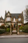 The Roseate Edinburgh - บ้านพักหลังเล็ก