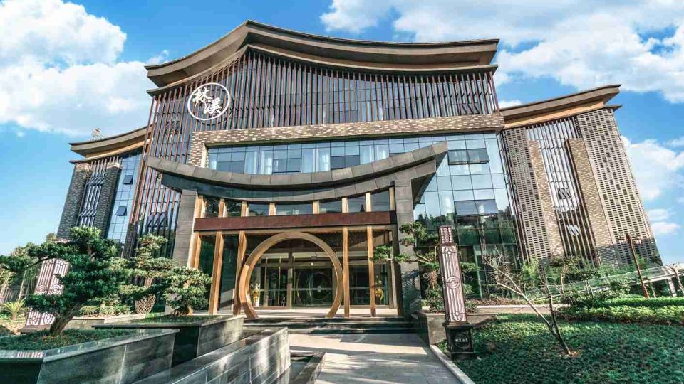 Linxi Hotel