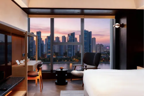 Y Hotel - con encanto
