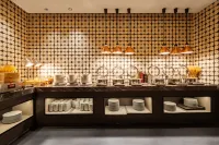 Howard Johnson Life Hotel (Jiuzhaigou County Eternal Love Scenic Area) - فطور