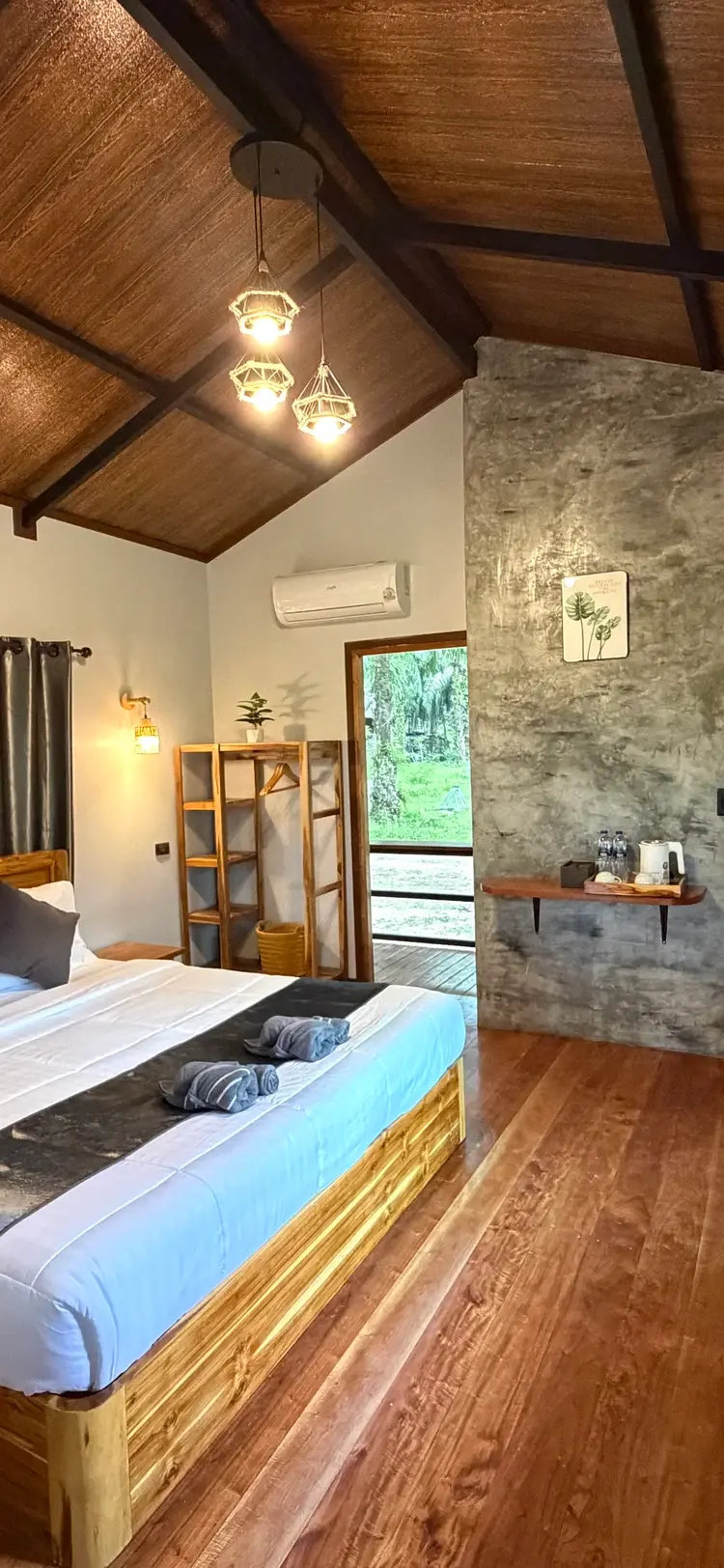 รูปภาพของKhaoSok Mountain Palms Lodge & Tours