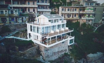 Dongji Xin'anhui Homestay (Fluorescence Haishitan Shop)