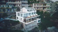 Dongji Xin'anhui Homestay (Fluorescence Haishitan Shop) Các khách sạn gần Miaozihu Island